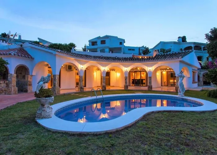 Luxury Villa Romantica Near Beach Torremuelle