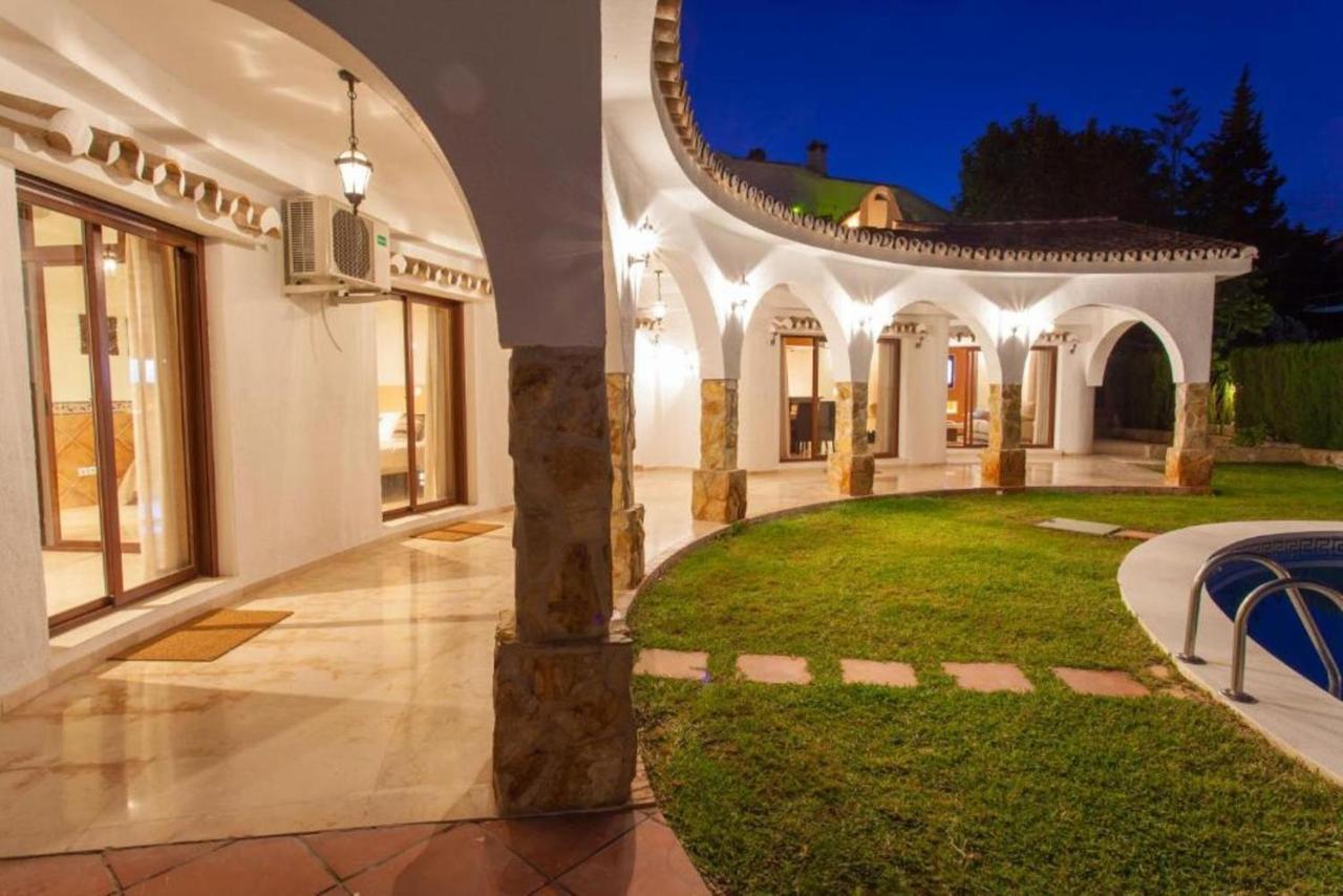 Luxury Romantica Near Torremuelle Villa Benalmádena
